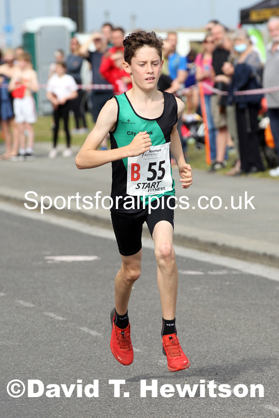 Boys under-15s 2021 Northern 6 and 4 Stage and Young Athletes Road Relays, Redcar. Photo: David T. Hewitson/Sports for All Pics